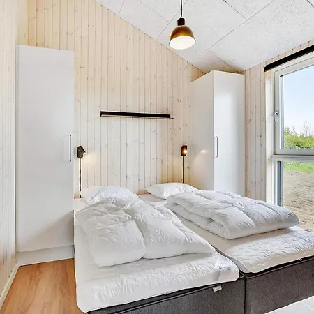 Xii Vakantiehuis *